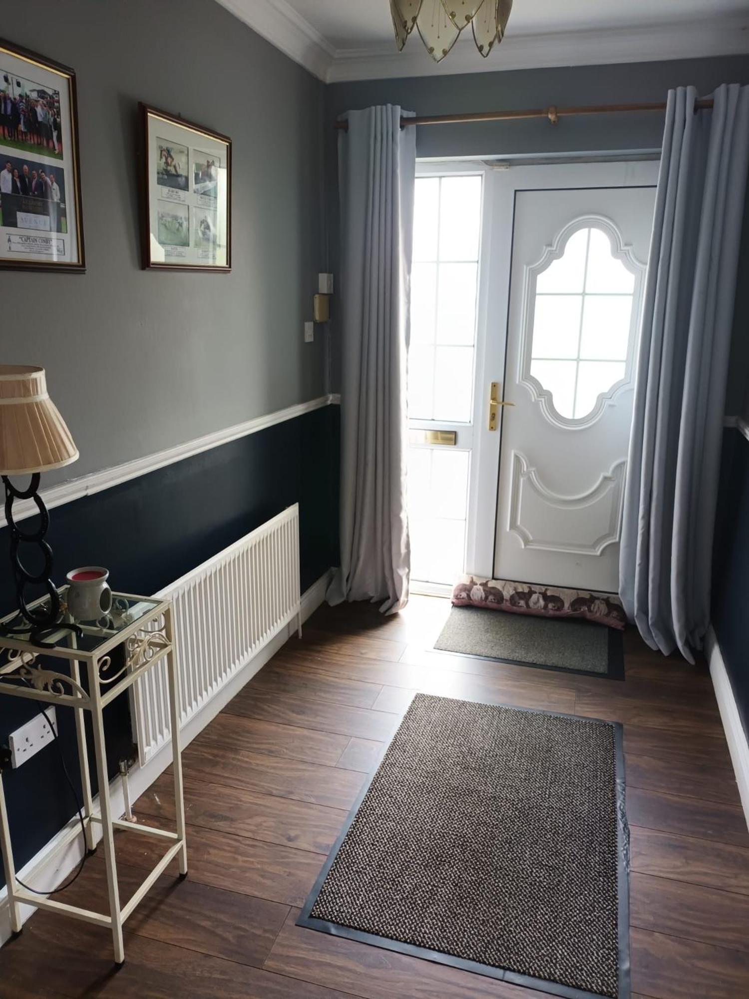Graiguenamanagh Homestay מראה חיצוני תמונה